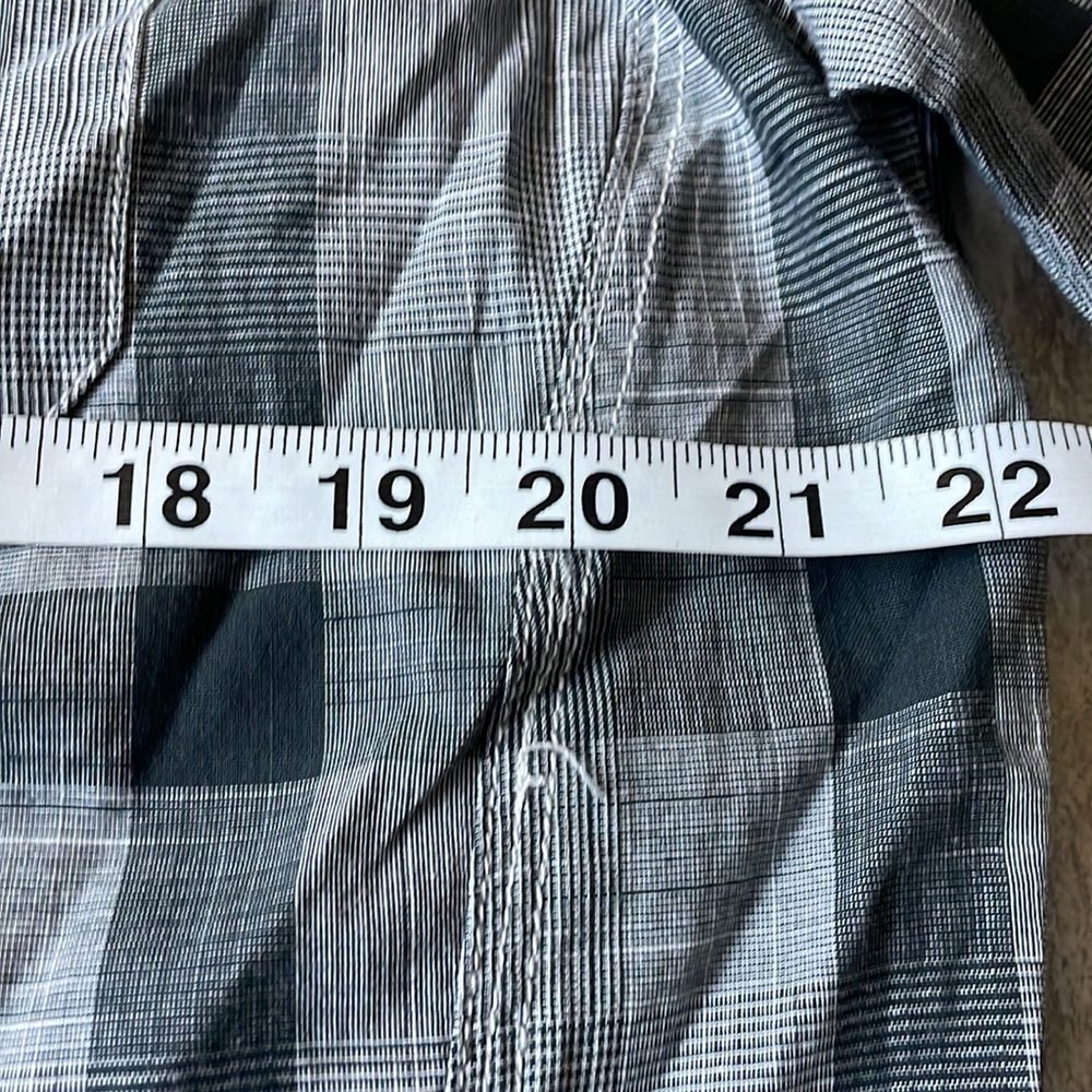 Preloved Authentic Classic Ecko Unltd,Medium,Butt… - image 3